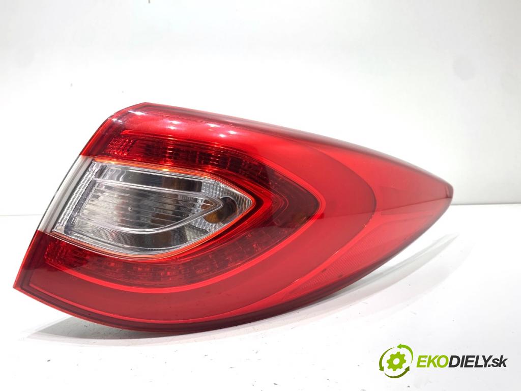 HYUNDAI ix35 SUV 2013 135 kW 2.0 CRDi 4WD 1995 Svetlo pravy zad 92402-2Y500