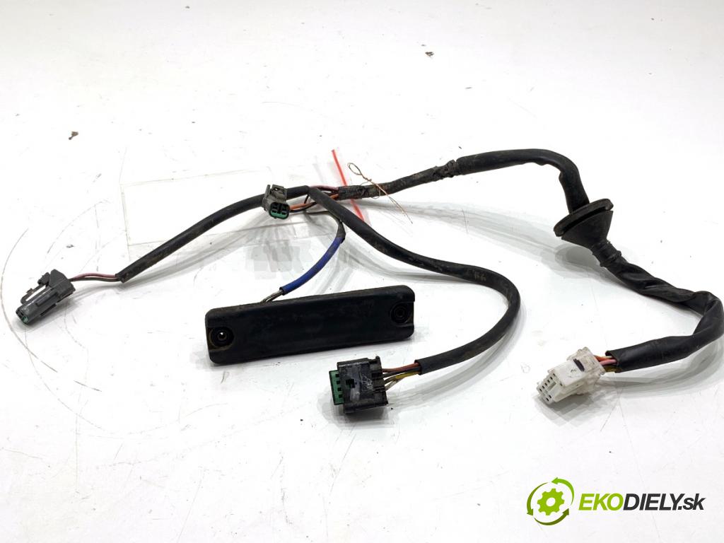 HYUNDAI ix35 SUV 2013 135 kW 2.0 CRDi 4WD 1995 klika dveří zadní část 