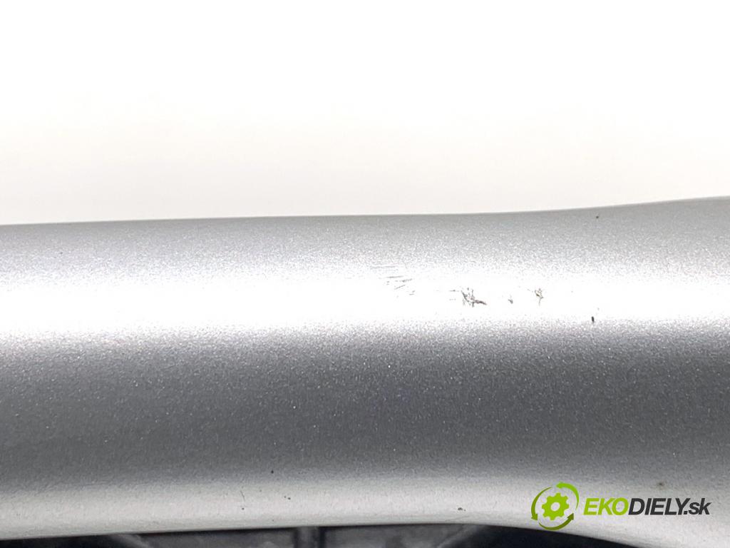 HYUNDAI ix35 SUV 2013 135 kW 2.0 CRDi 4WD 1995 klika vnejší levý zadní část