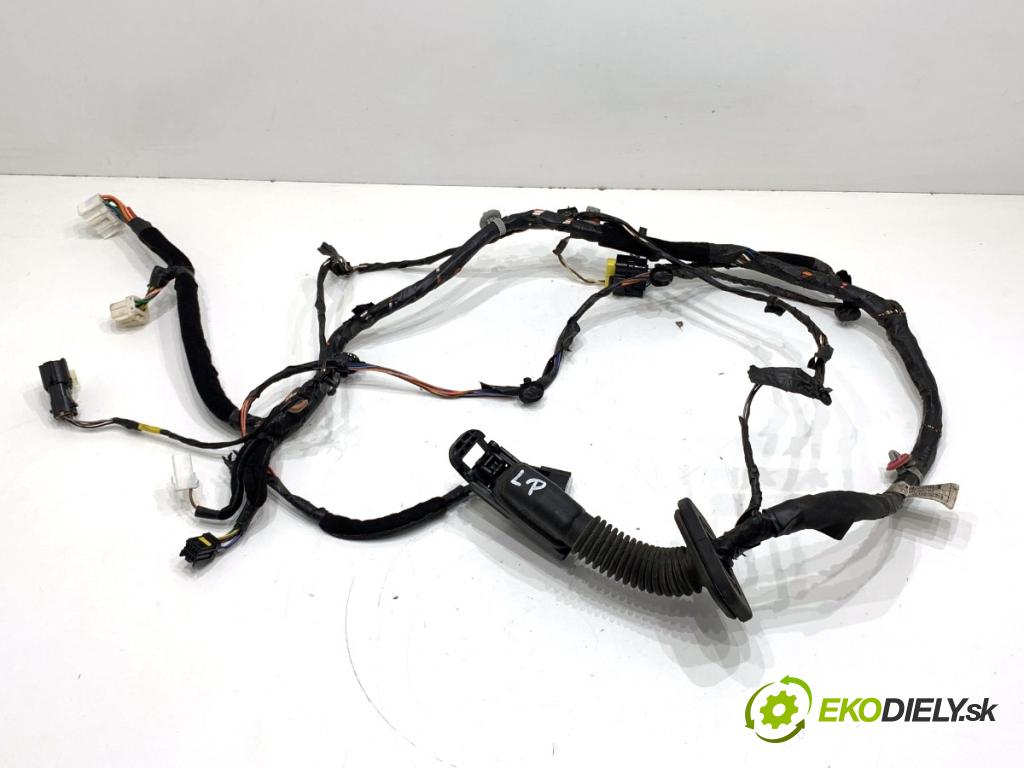 HYUNDAI ix35 SUV 2013 135 kW 2.0 CRDi 4WD 1995 káblovačka dveře přední část levý 91620-2Y170