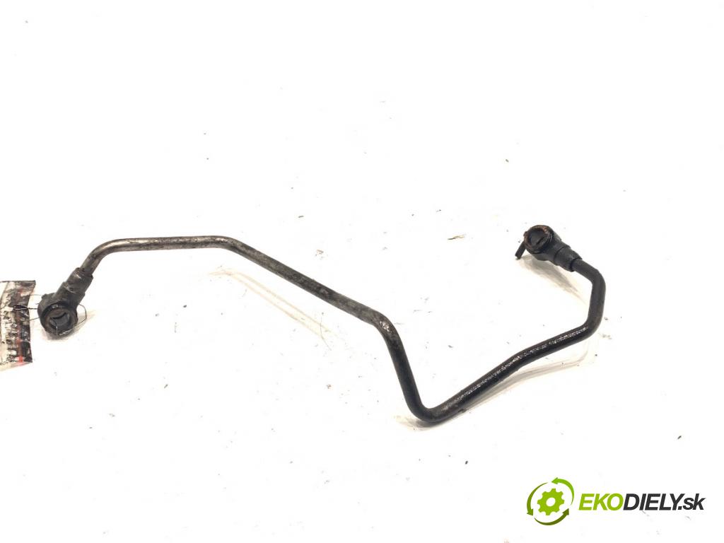 PEUGEOT 308 SW II Kombi 2014 88 kW 1.6 BlueHDi 120 1560 rúrka turba  (Hadice turbodmychadla)