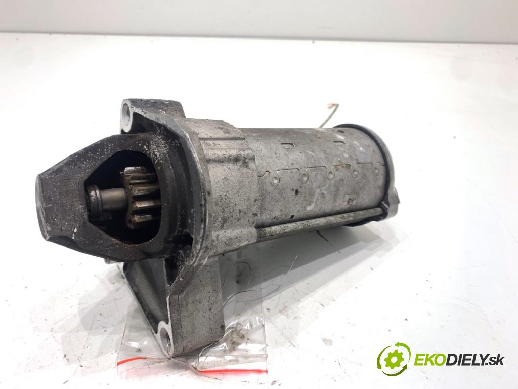 PEUGEOT 308 SW II Kombi 2014 88 kW 1.6 BlueHDi 120 1560 startér 9675660680 (Startér)