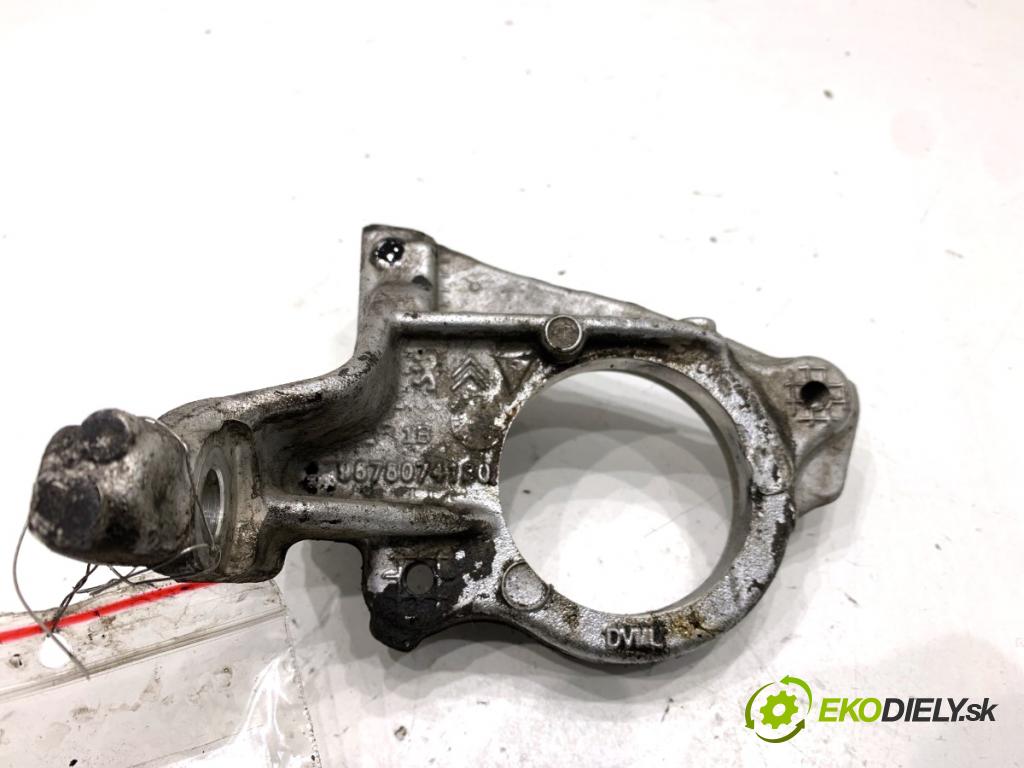 PEUGEOT 308 SW II Kombi 2014 88 kW 1.6 BlueHDi 120 1560 podpera poolos 9678074180