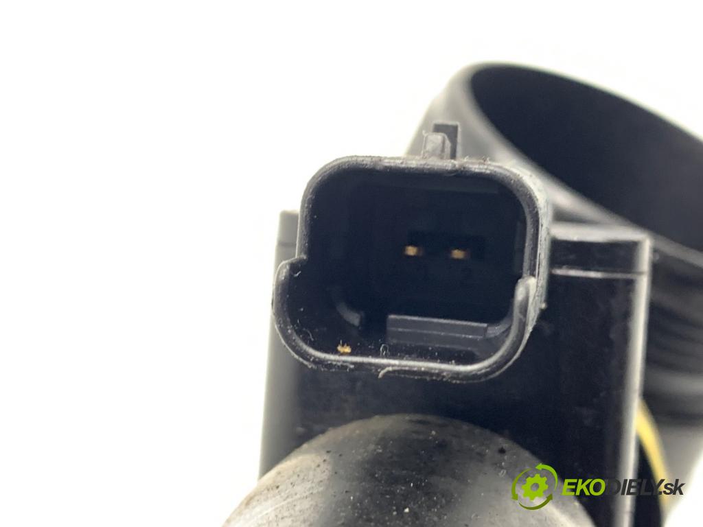 PEUGEOT 308 SW II Kombi 2014 88 kW 1.6 BlueHDi 120 1560 Rúra turba 9801000980