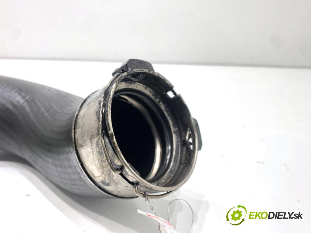 BMW F25 SUV 2013 135 kW xDrive 20 d 1995 Rúra vzduchu 7810617