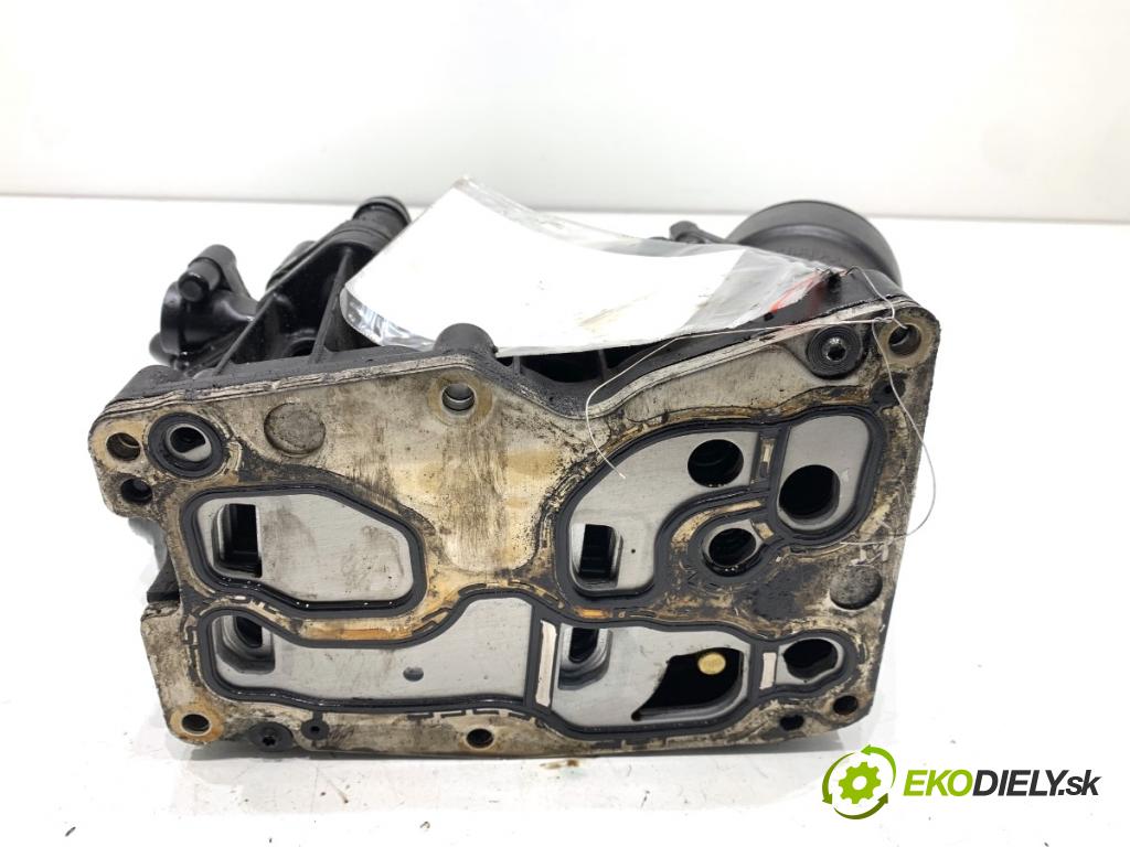 BMW F25 SUV 2013 135 kW xDrive 20 d 1995 Obal filtra oleja 7799184 (Obal olejového filtra)