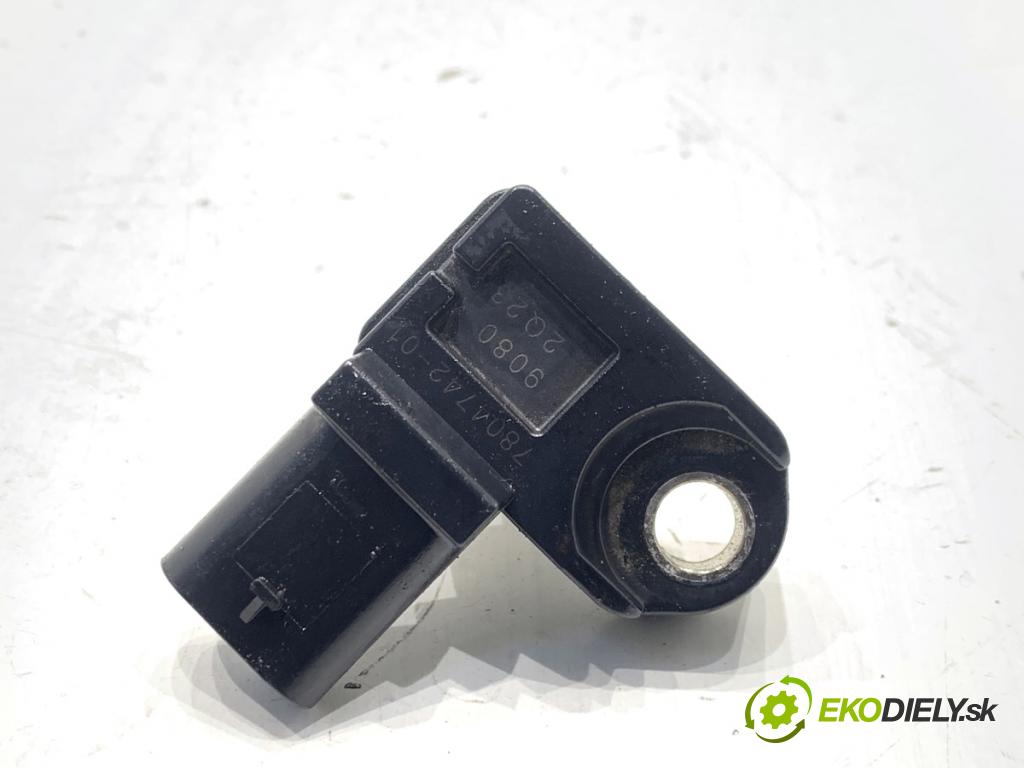 BMW F25 SUV 2013 135 kW xDrive 20 d 1995 MAP senzor 7804742 (Snímač ostatní)