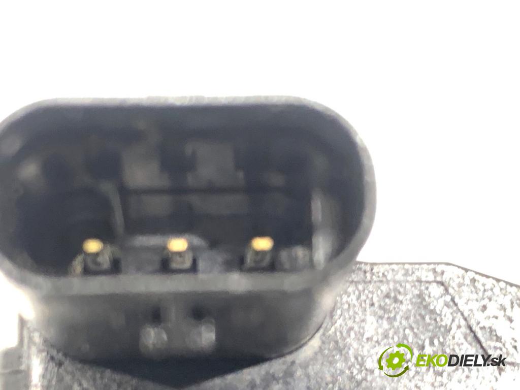 BMW F25 SUV 2013 135 kW xDrive 20 d 1995 MAP senzor 7804742 (Snímač ostatní)