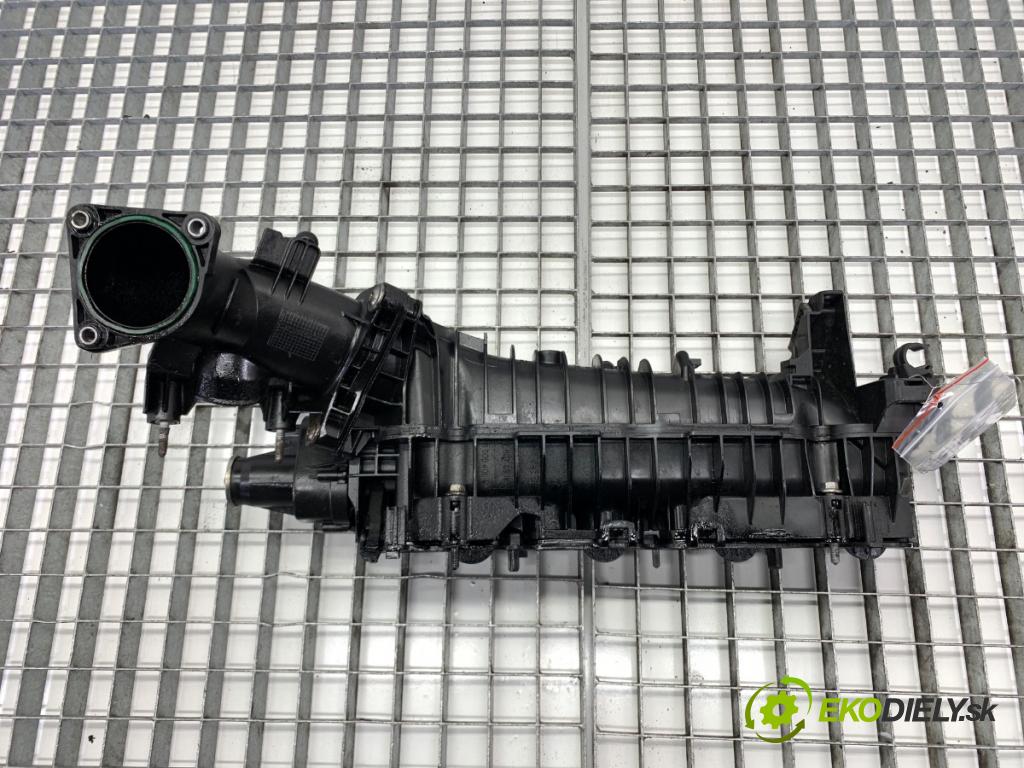 BMW F25 SUV 2013 135 kW xDrive 20 d 1995 potrubí sání 7807991 (Sací potrubí)