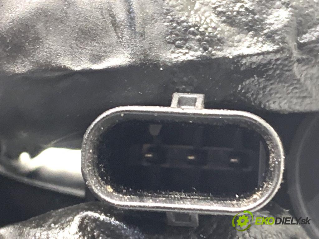 BMW F25 SUV 2013 135 kW xDrive 20 d 1995 snímač pozice hřídele klikového 7805188 (Snímač polohy klikového hřídele)