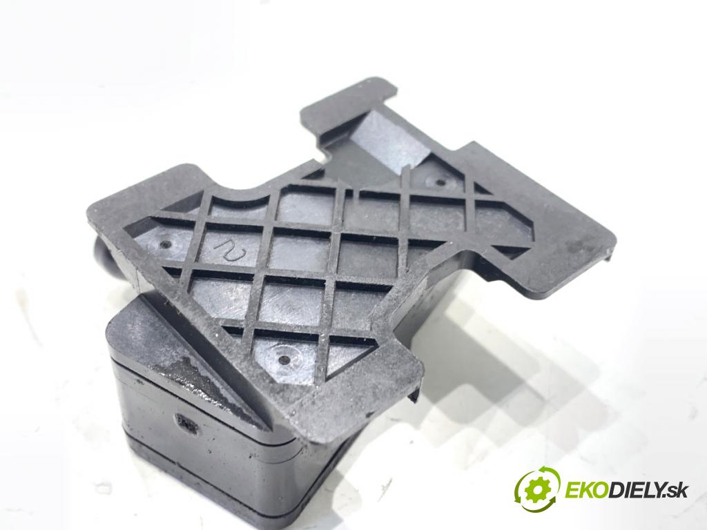 BMW F25 SUV 2013 135 kW xDrive 20 d 1995 snímač tlaku spalín DPF 7805152