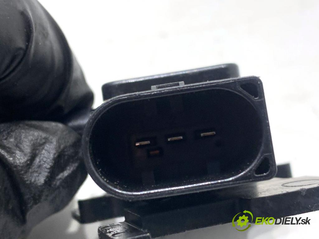 BMW F25 SUV 2013 135 kW xDrive 20 d 1995 snímač tlaku spalín DPF 7805152