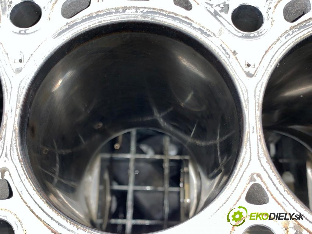 BMW F25 SUV 2013 135 kW xDrive 20 d 1995 JEDNOTKA: motora  (Blok motoru)