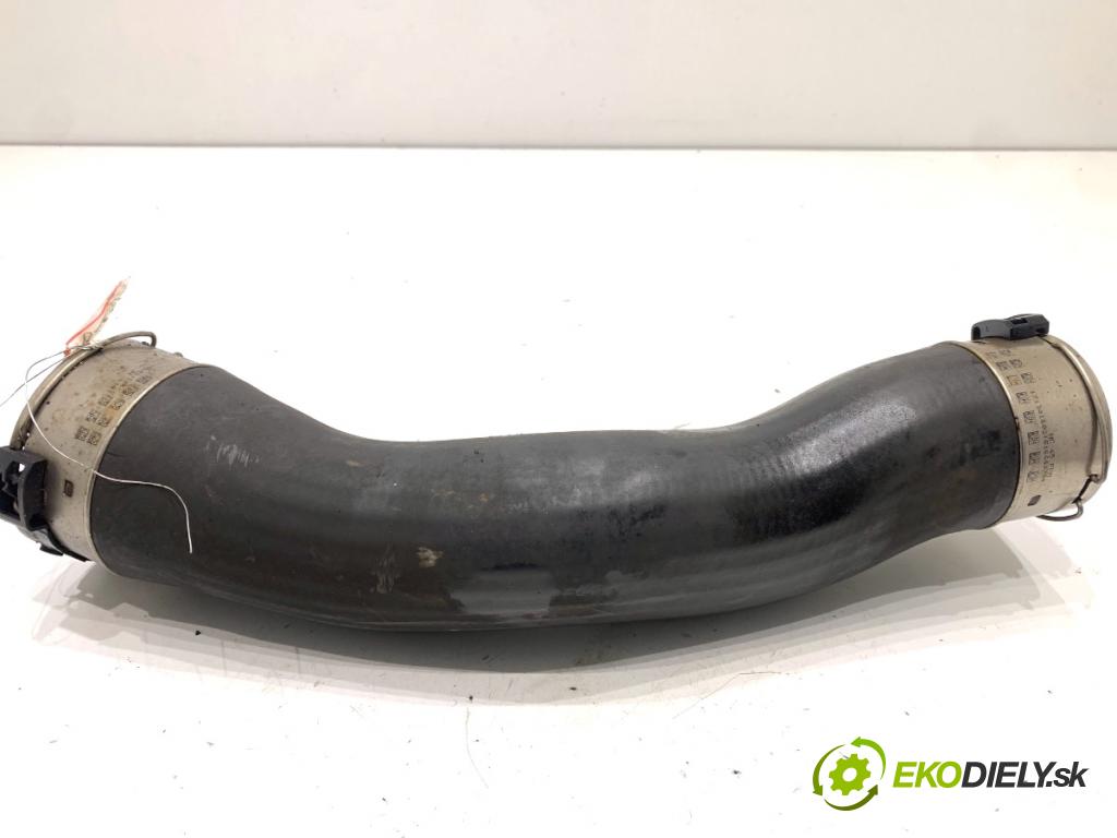 BMW F25 SUV 2013 135 kW xDrive 20 d 1995 Rúra vzduchu