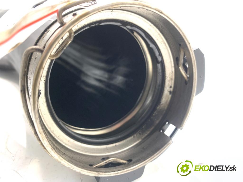 BMW F25 SUV 2013 135 kW xDrive 20 d 1995 Rúra vzduchu