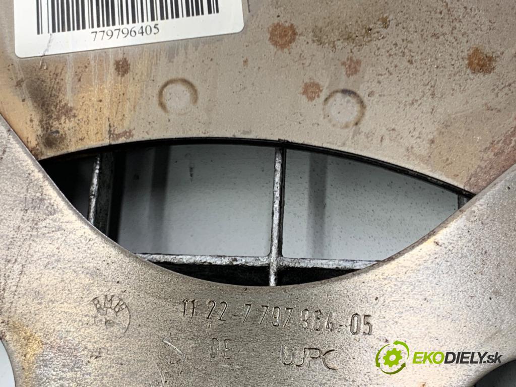 BMW F25 SUV 2013 135 kW xDrive 20 d 1995 koleso zotrvačníkové 7797964 (Zotrvačník)