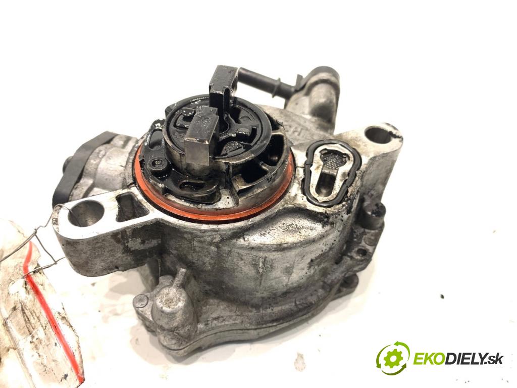 PEUGEOT 308 SW II Kombi 2014 88 kW 1.6 BlueHDi 120 1560 Pumpa vákuová 9804021880