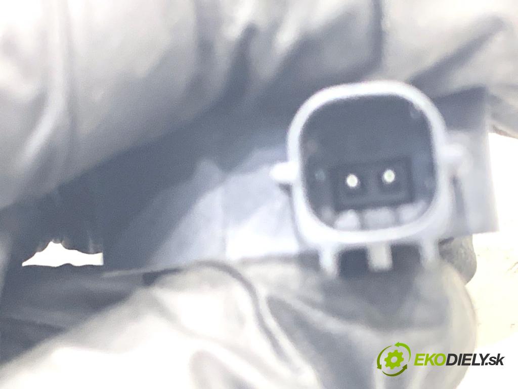 HYUNDAI ix35 SUV 2013 135 kW 2.0 CRDi 4WD 1995 Snímač nárazu 95920-2S100 (Snímač nárazu)