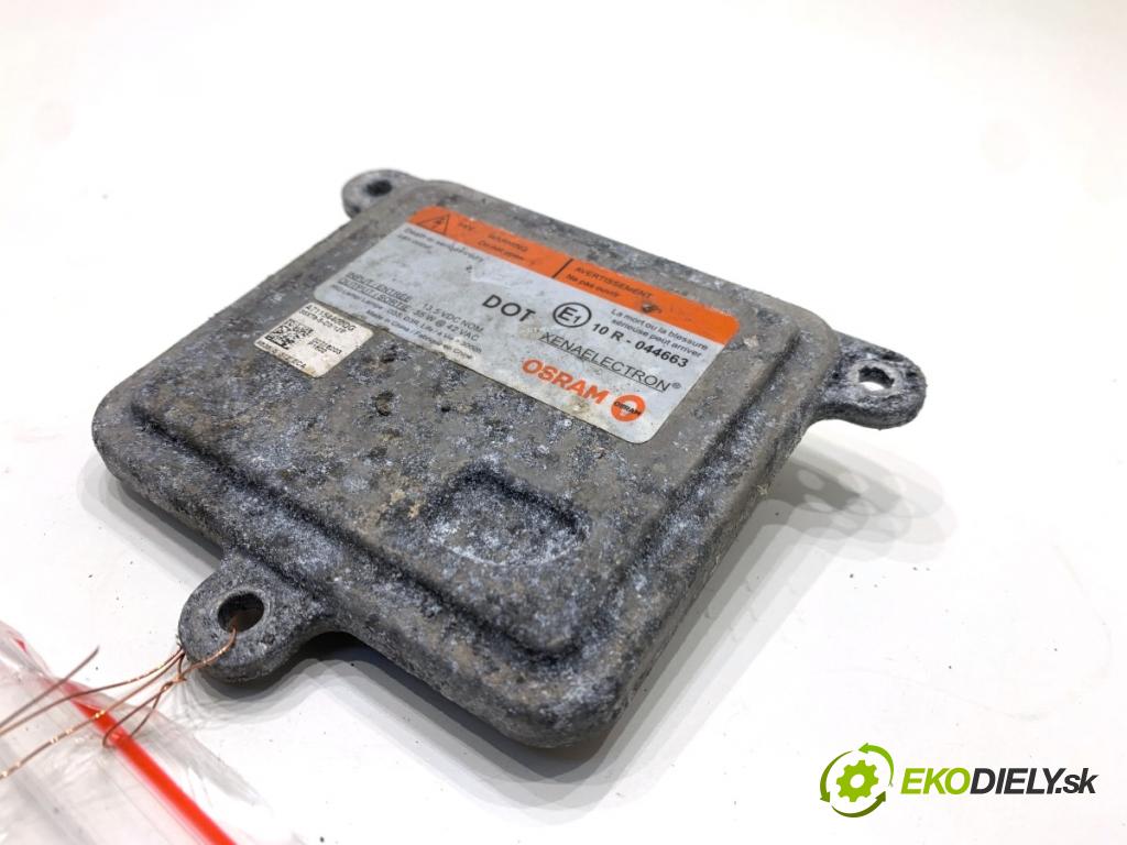 HYUNDAI ix35 SUV 2013 135 kW 2.0 CRDi 4WD 1995 Menič XENON 10R-034663 (Riadiaca jednotka xenónu)