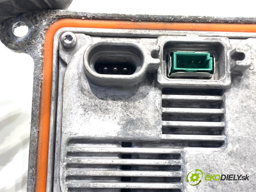 HYUNDAI ix35 SUV 2013 135 kW 2.0 CRDi 4WD 1995 Menič XENON 10R-034663 (Riadiaca jednotka xenónu)