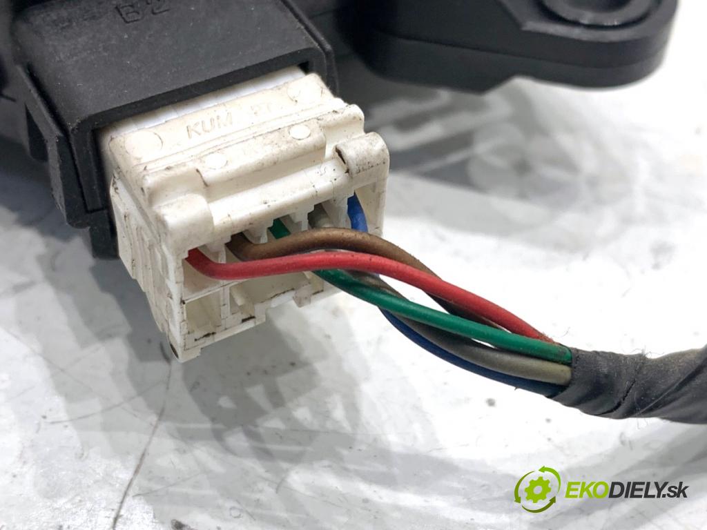 HYUNDAI ix35 SUV 2013 135 kW 2.0 CRDi 4WD 1995 Motor kúrenia D266-NE9AA02