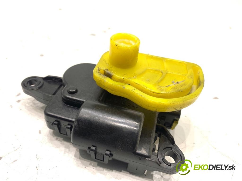 HYUNDAI ix35 SUV 2013 135 kW 2.0 CRDi 4WD 1995 Motor kúrenia D267-AP9AA02