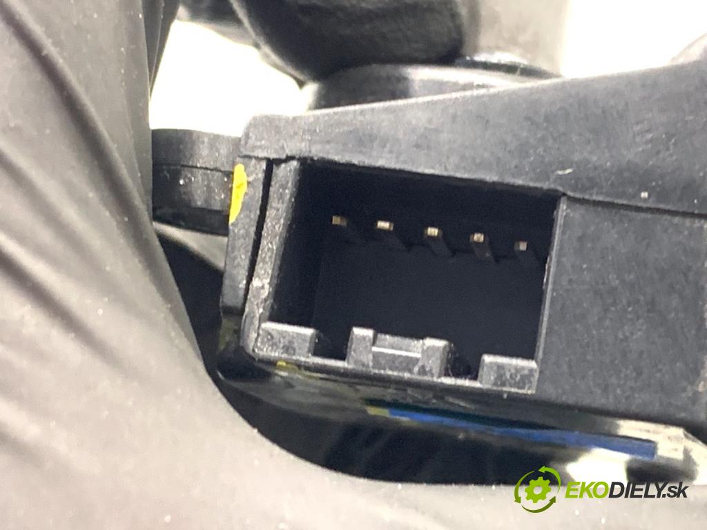 HYUNDAI ix35 SUV 2013 135 kW 2.0 CRDi 4WD 1995 Motor kúrenia