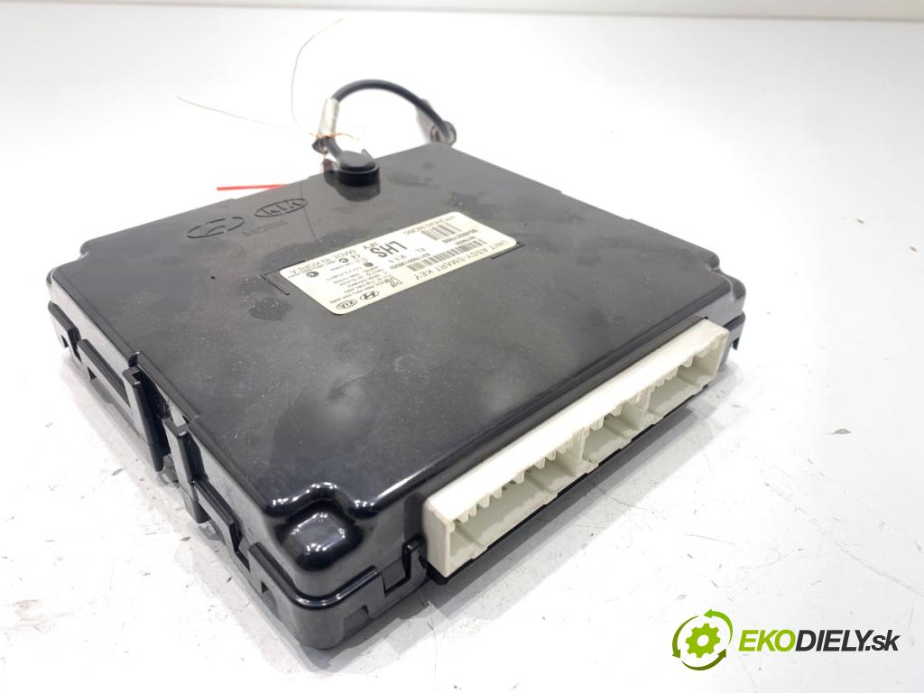 HYUNDAI ix35 SUV 2013 135 kW 2.0 CRDi 4WD 1995 Modul SMART kluč 954802Y800