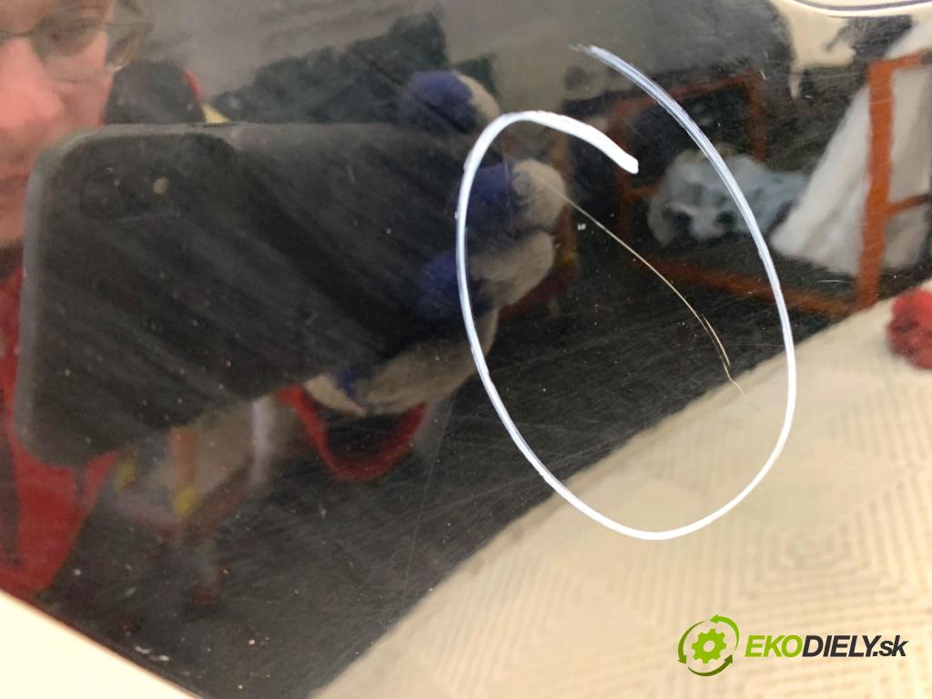 PEUGEOT 508 I sedan 2012 103 kW 2.0 HDi 1997 Dvere pravy zad