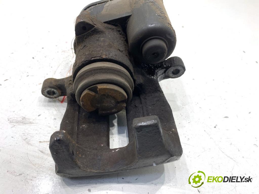 VW PASSAT B7 sedan 2013 103 kW 2.0 TDI 1968 brzdič třmen pravý zadní část