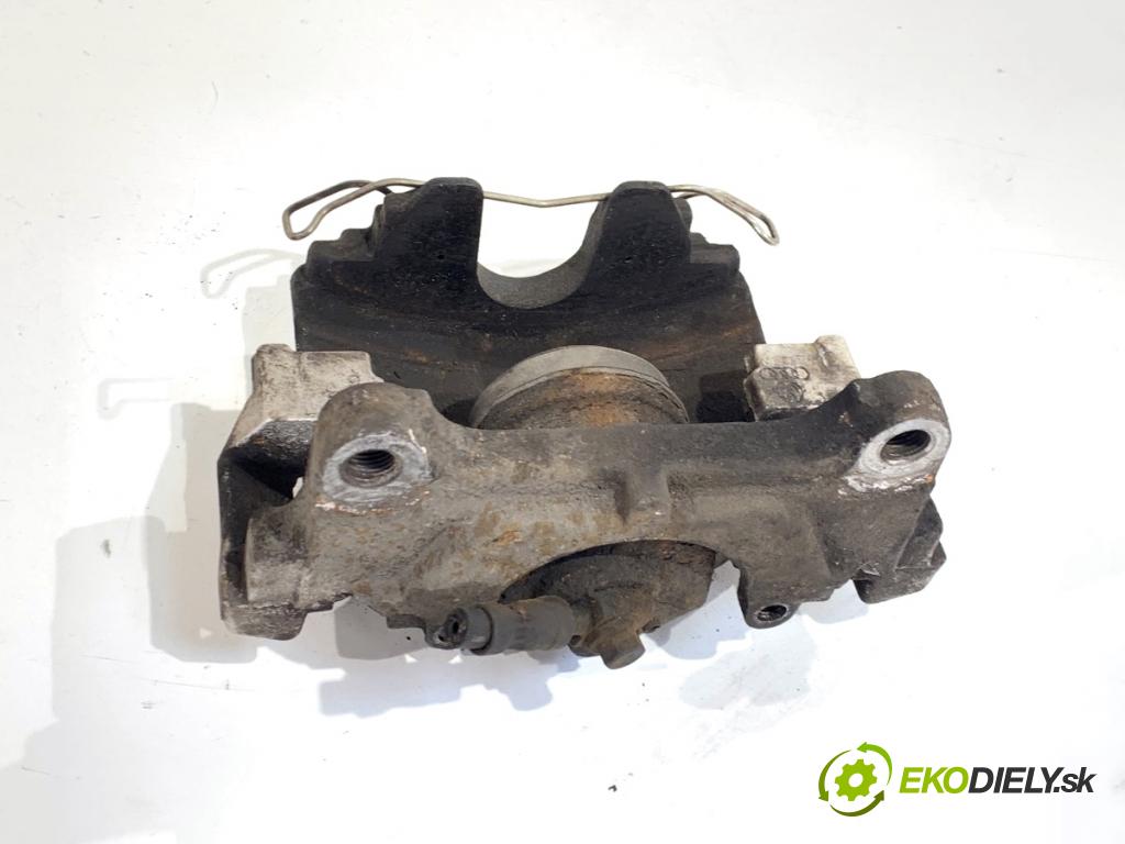 VW PASSAT B7 sedan 2013 103 kW 2.0 TDI 1968 brzdič třmen pravý přední část