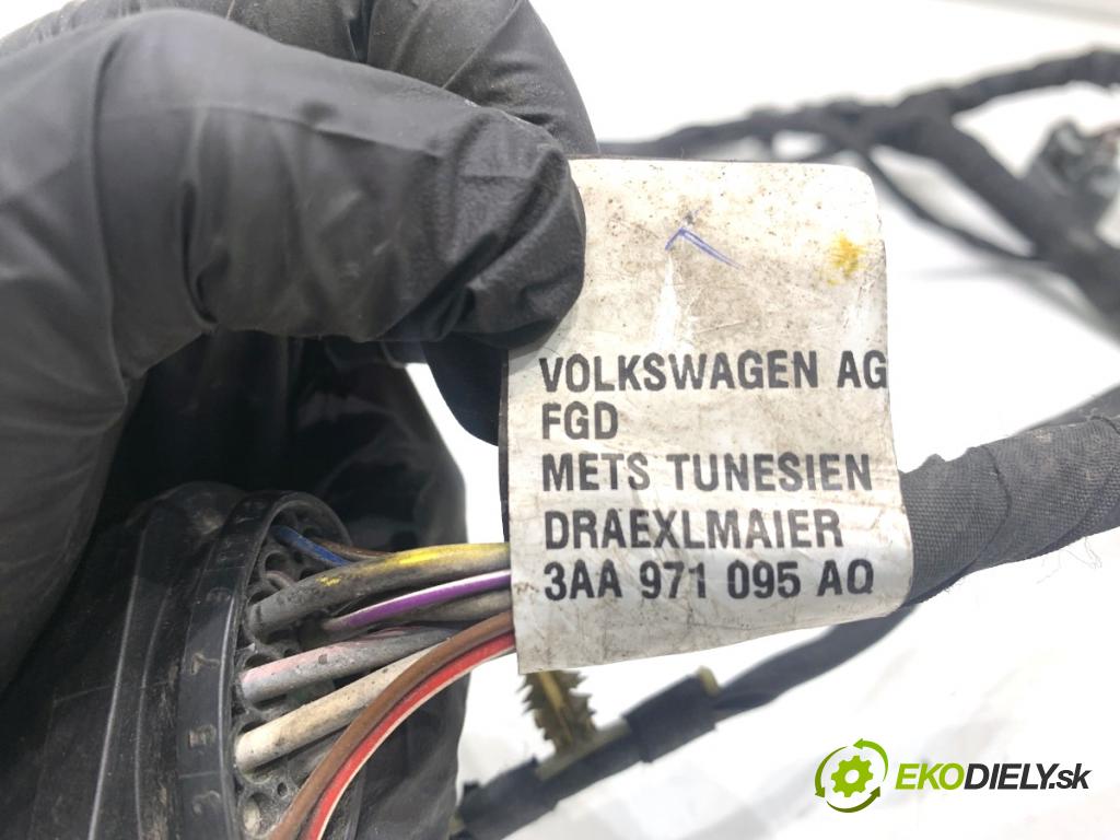 VW PASSAT B7 sedan 2013 103 kW 2.0 TDI 1968 káblovačka PDC přední část 3AA971095AQ