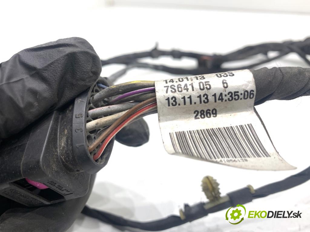 VW PASSAT B7 sedan 2013 103 kW 2.0 TDI 1968 Káblovačka PDC predný 3AA971095AQ