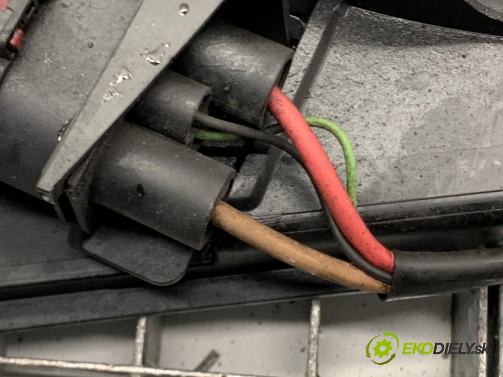 VW PASSAT B7 sedan 2013 103 kW 2.0 TDI 1968 ventilátor chladiče  (Ventilátor)