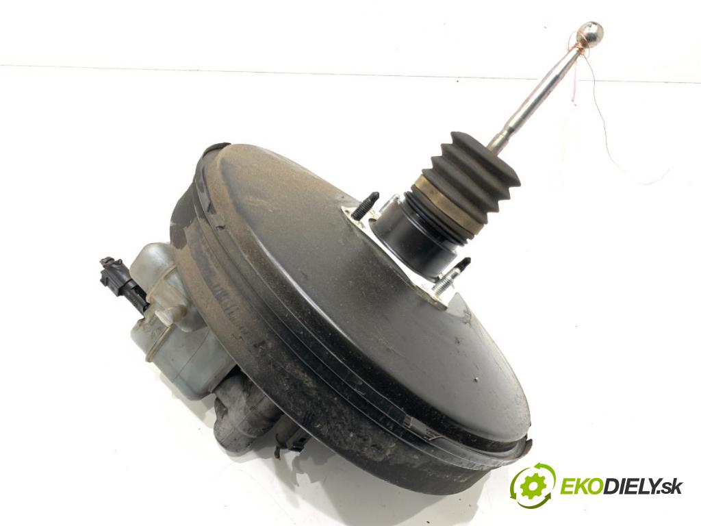 VW PASSAT B7 sedan 2013 103 kW 2.0 TDI 1968 Posilovač bŕzd 3C1614105AP