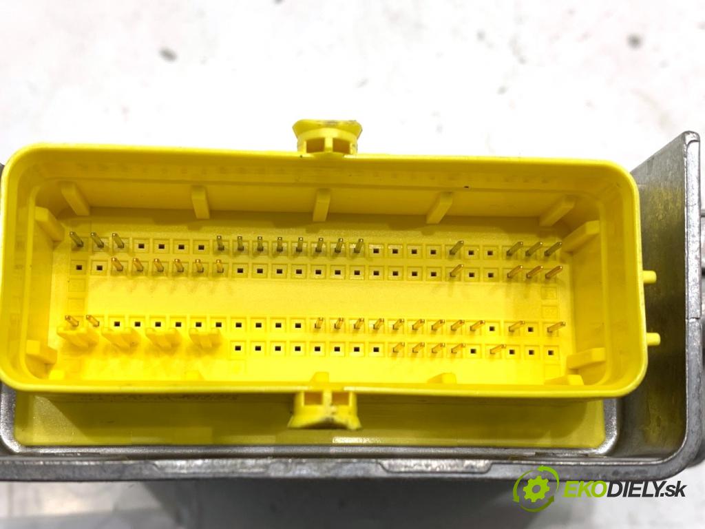 VW PASSAT B7 sedan 2013 103 kW 2.0 TDI 1968 senzor airbag 5N0959655AA (Snímač)