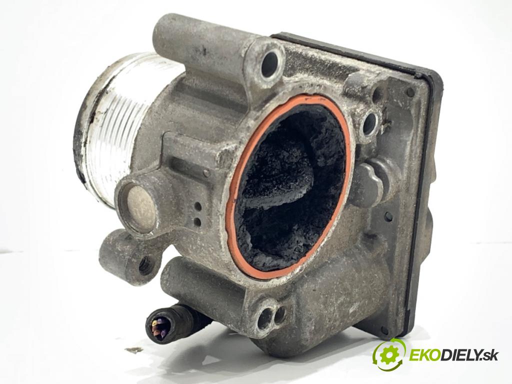 VW PASSAT B7 sedan 2013 103 kW 2.0 TDI 1968 Škrtiaca klapka 03L128063T (Škrtiaca klapka)