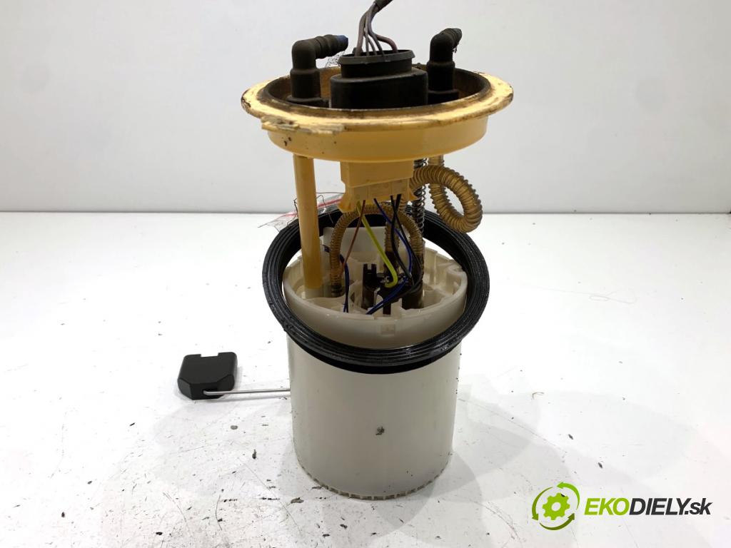 VW PASSAT B7 sedan 2013 103 kW 2.0 TDI 1968 pumpa paliva 