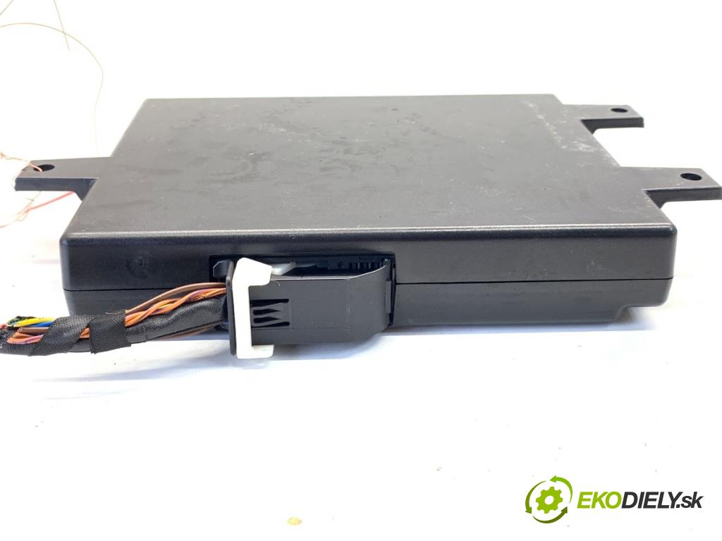 VW PASSAT B7 sedan 2013 103 kW 2.0 TDI 1968 Modul BLUETOOTH 7P6035730J (Riadiaca jednotka ostatné)