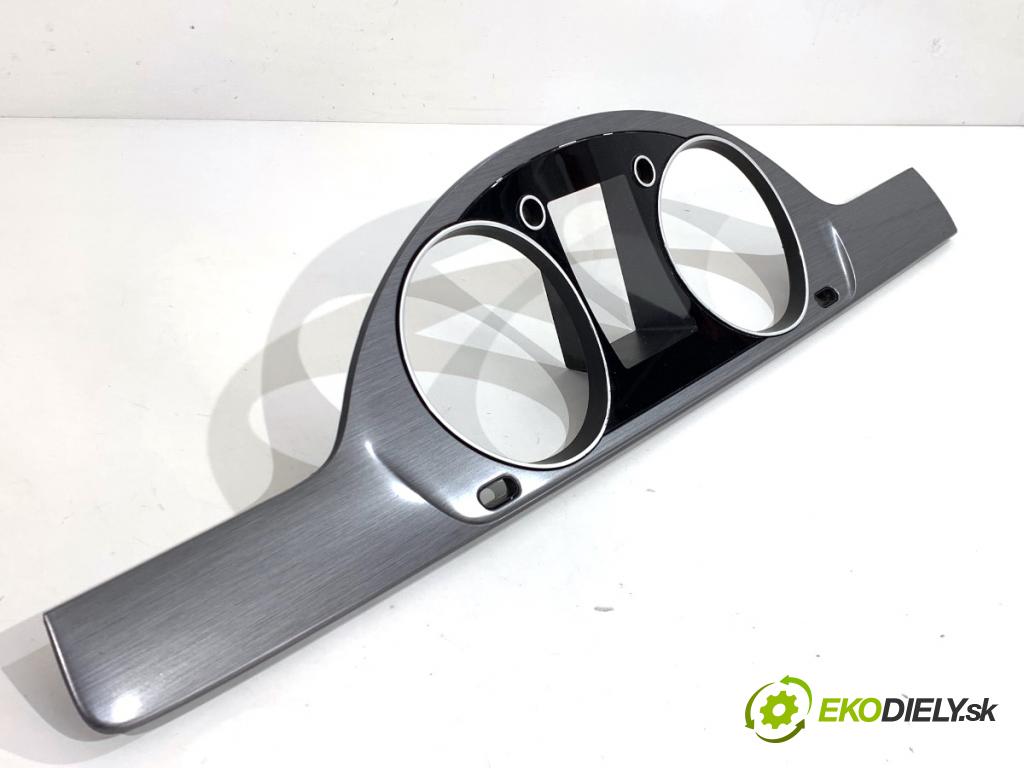 VW PASSAT B7 sedan 2013 103 kW 2.0 TDI 1968 lišty kryt 3AB858366D 3AB857212D (Lišta)