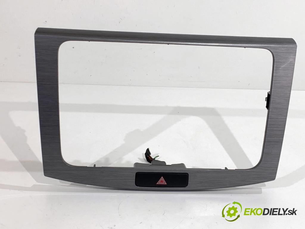 VW PASSAT B7 sedan 2013 103 kW 2.0 TDI 1968 lišty kryt 3AB858366D 3AB857212D (Lišta)