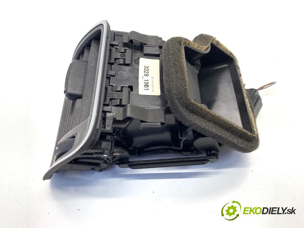 VW PASSAT B7 sedan 2013 103 kW 2.0 TDI 1968 Mriežky kúrenia ľavy predný 3AB819701A