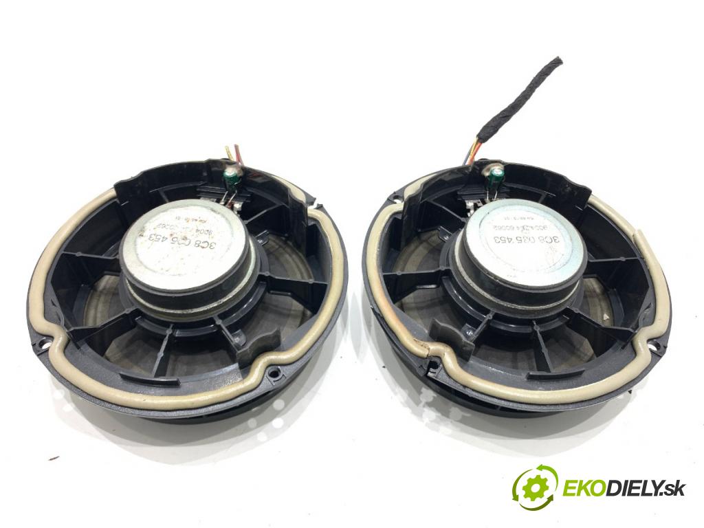 VW PASSAT B7 sedan 2013 103 kW 2.0 TDI 1968 reproduktory 3C8035454A