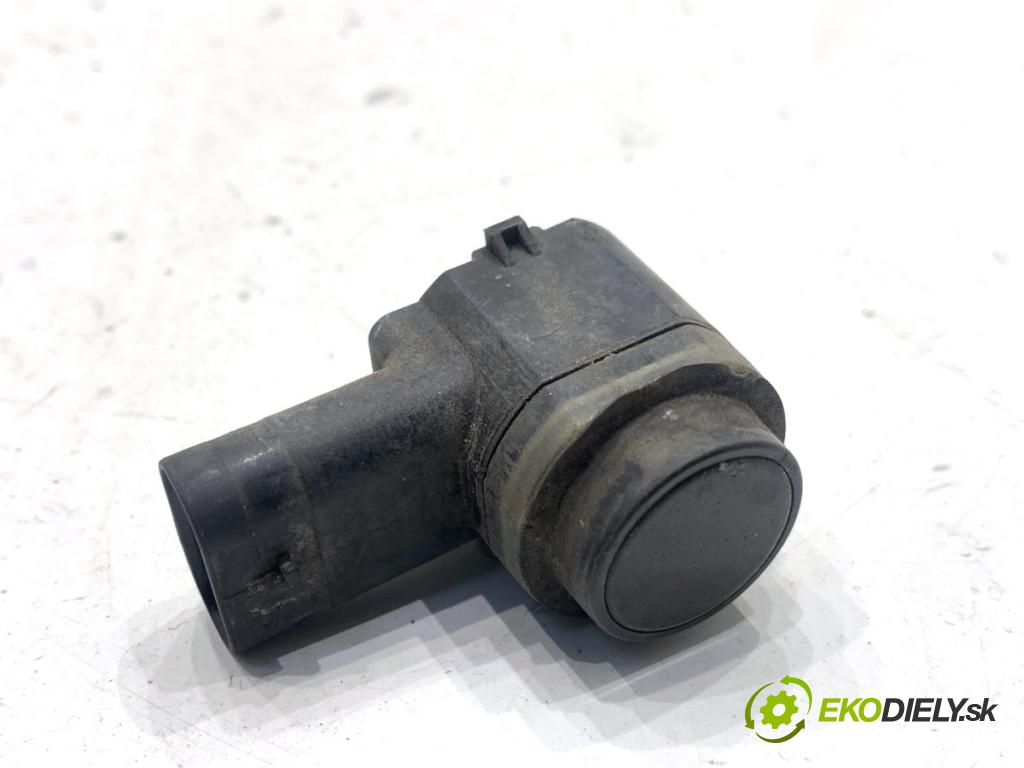 VW PASSAT B7 sedan 2013 103 kW 2.0 TDI 1968 Snímač PDC 1S0919275