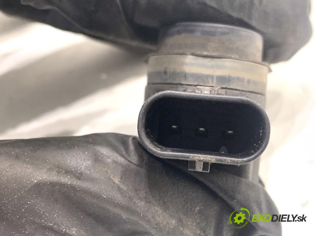 VW PASSAT B7 sedan 2013 103 kW 2.0 TDI 1968 Snímač PDC 1S0919275