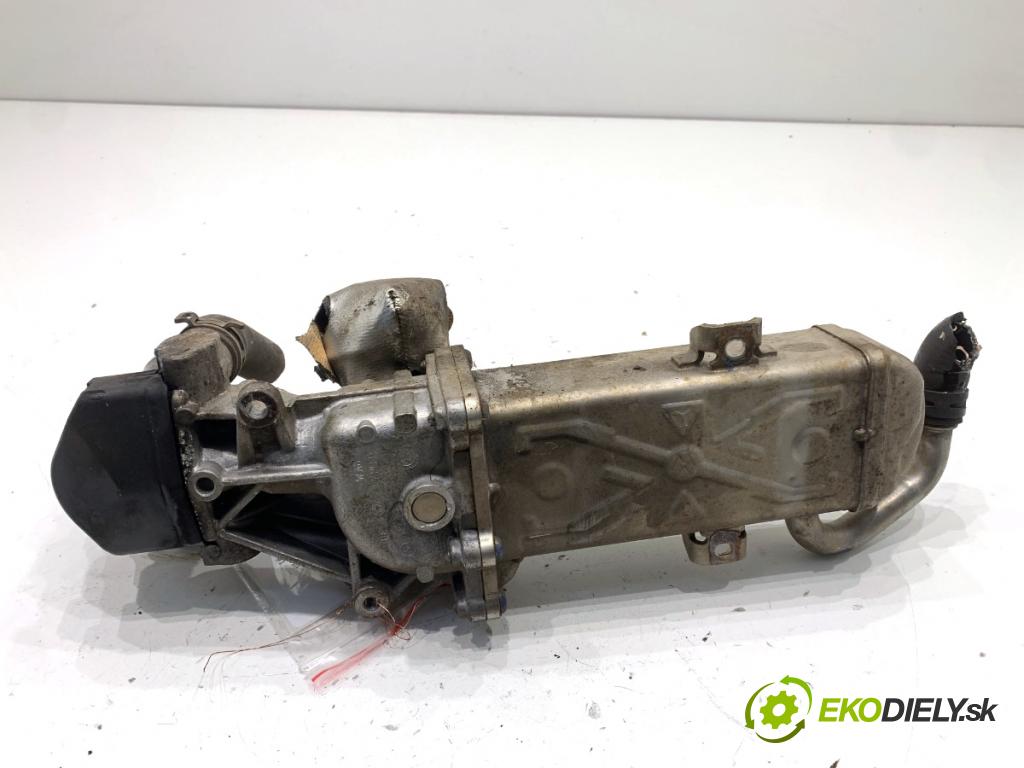 VW PASSAT B7 sedan 2013 103 kW 2.0 TDI 1968 chladič EGR 03L131512CF