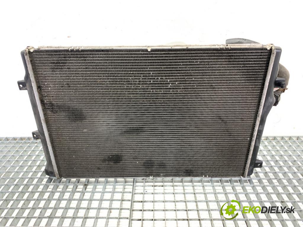 VW PASSAT B7 sedan 2013 103 kW 2.0 TDI 1968 Chladič vody 3C0121253AR (Chladič vody)