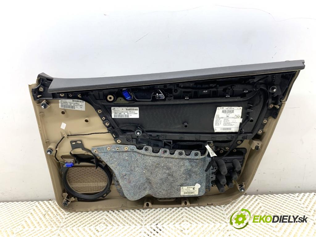 VW PASSAT B7 sedan 2013 103 kW 2.0 TDI 1968 ča dveře levý přední část