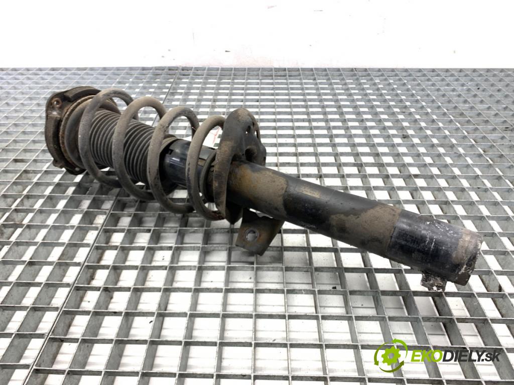 VW PASSAT B7 sedan 2013 103 kW 2.0 TDI 1968 Tlmič pravy predný ZE