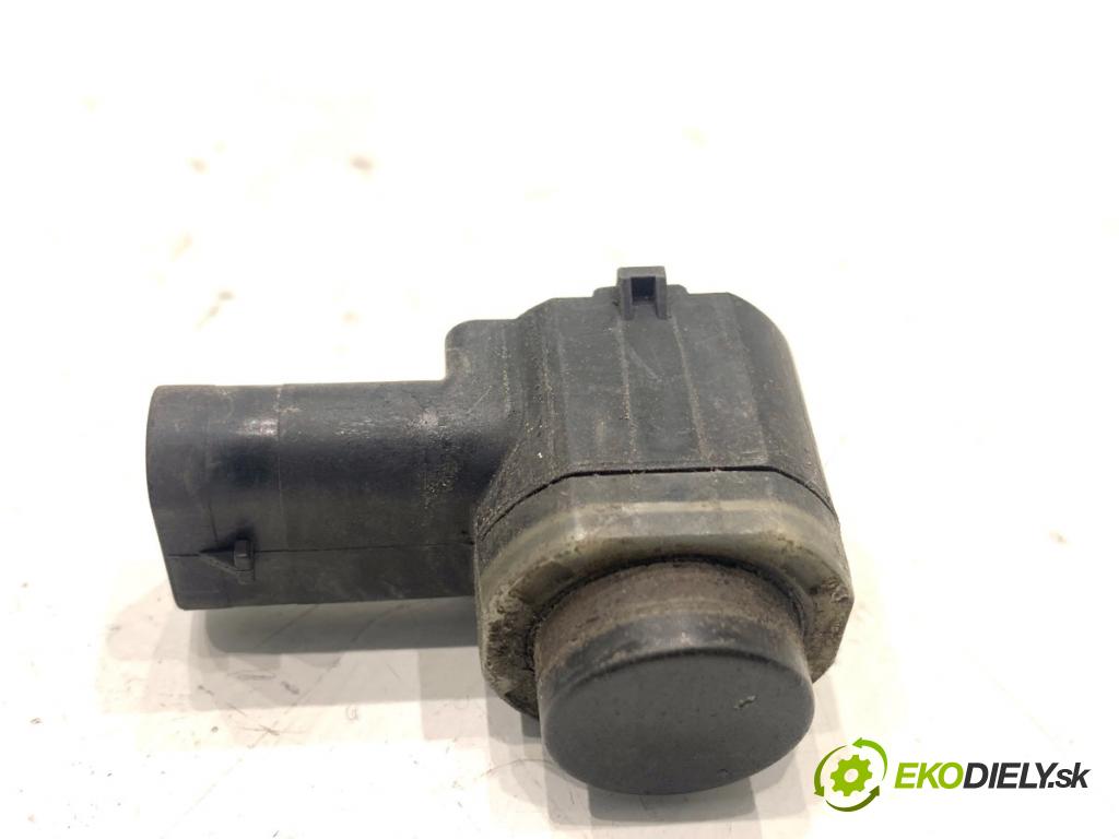 VW PASSAT B7 sedan 2013 103 kW 2.0 TDI 1968 snímač PDC 1S0919275